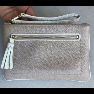 Kate Spade Chester Street Tinie Wristlet